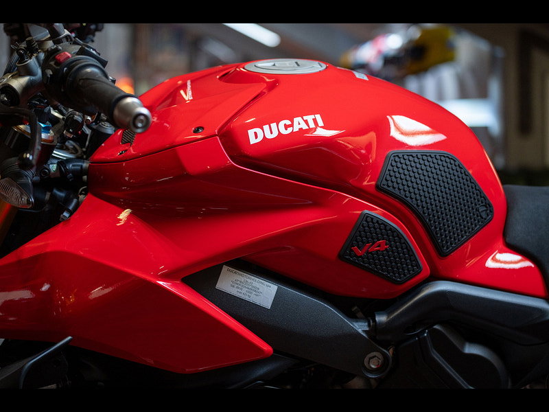 DUCATI Streetfighter V4S *1 Former Keeper - Low Mileage* 0dr Manual 2026