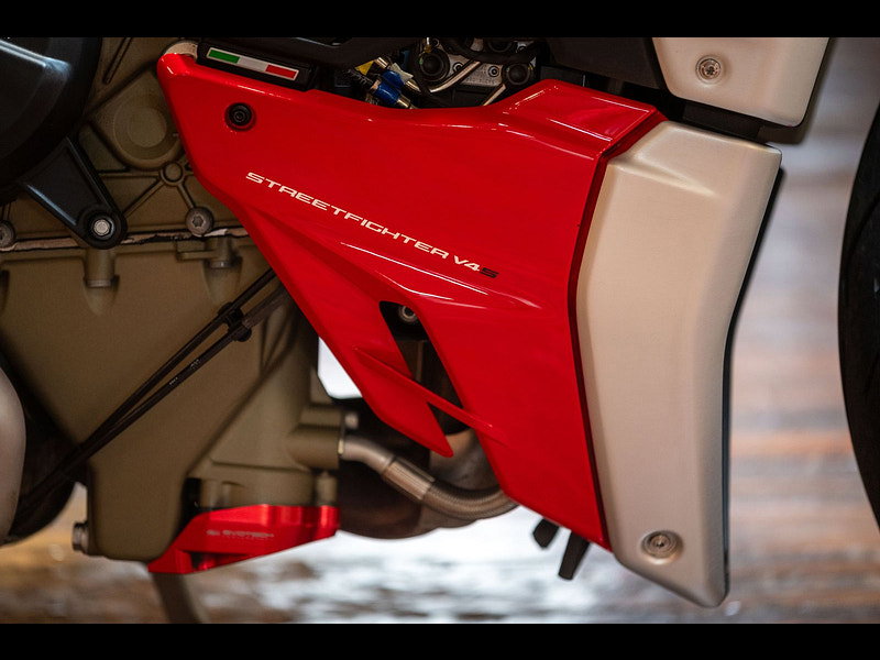 DUCATI Streetfighter V4S *Lots Of Upgrades - Low Miles*  0dr Manual 2026