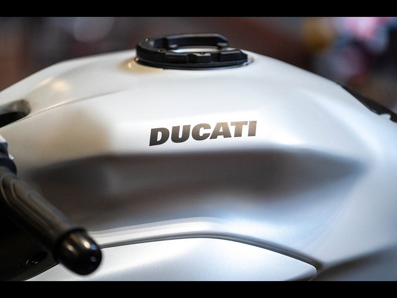 DUCATI Supersport S *1 Former Keeper - Low Mileage* 0dr Manual 2026