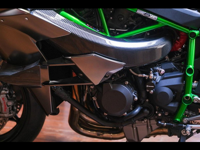 KAWASAKI Ninja H2R Ninja H2R New Old Stock Del Miles 0dr Manual 2026