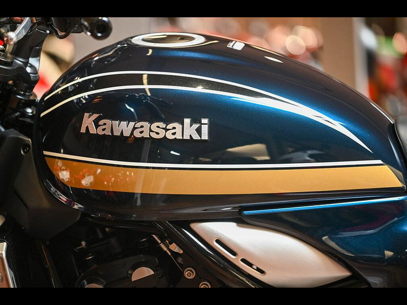 KAWASAKI Z900 rs *Original Example - Only 578 Miles* 0dr Manual 2026