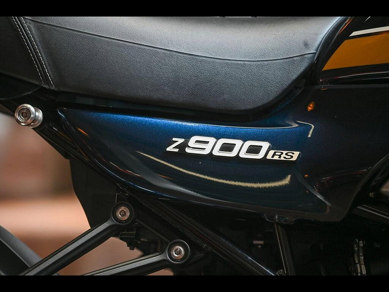 KAWASAKI Z900 rs *Original Example - Only 578 Miles* 0dr Manual 2026