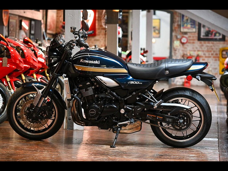KAWASAKI Z900 rs *Original Example - Only 578 Miles* 0dr Manual 2026
