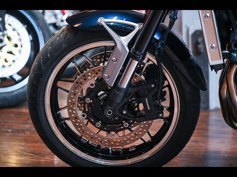 KAWASAKI Z900 rs *Original Example - Only 578 Miles* 0dr Manual 2026