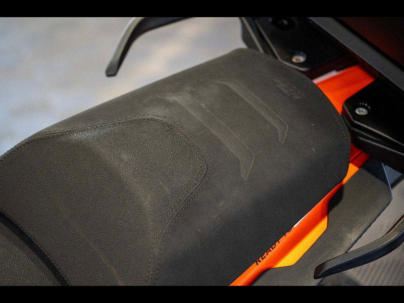 KTM 1290 Super Adventure S 1290 *Top Box - Low Mileage* 0dr Manual 2026