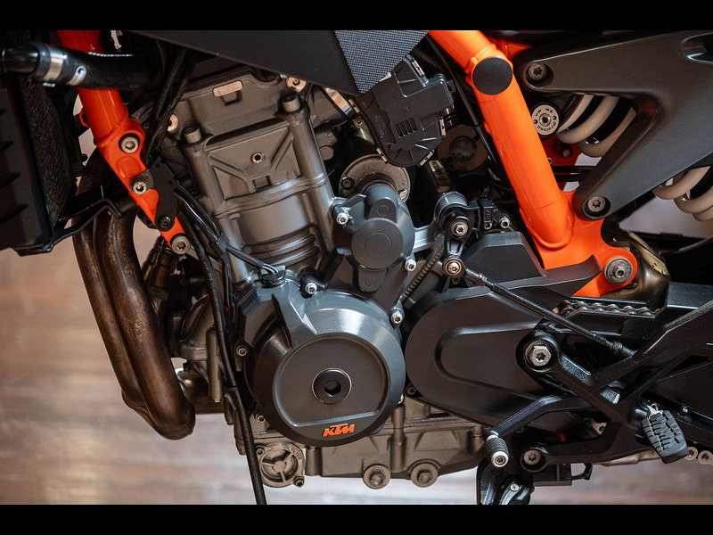 KTM 890 Duke *R Model - Lovely Example* 0dr Manual 2026