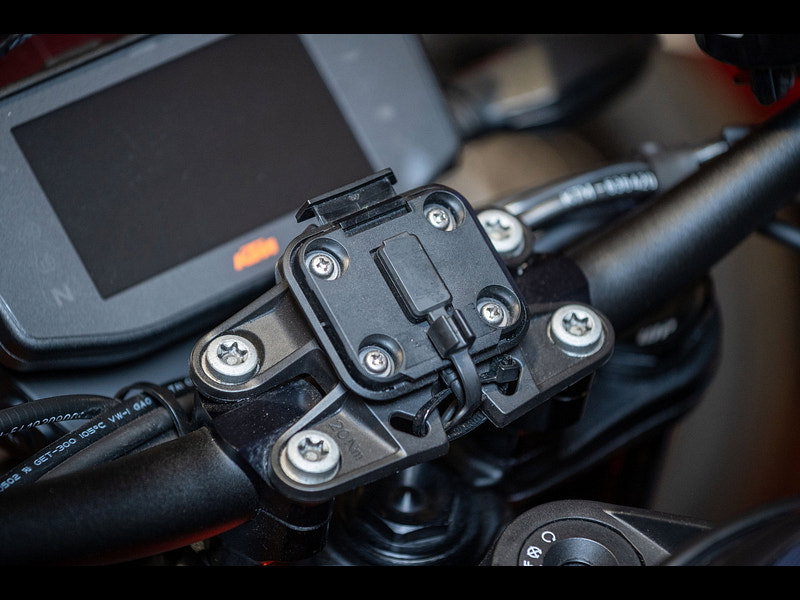 KTM 890 Duke *R Model - Lovely Example* 0dr Manual 2026