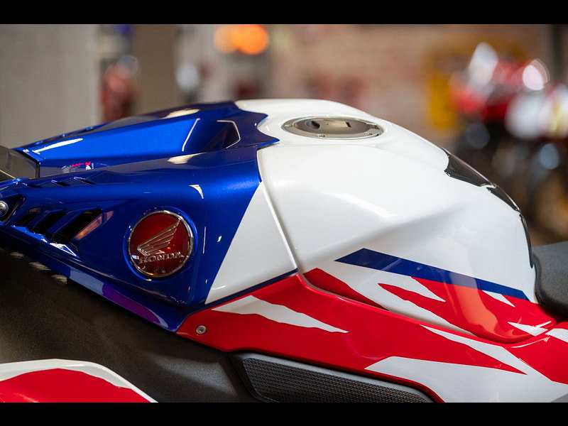Honda Cbr1000rr fireblade sp *400 Miles From New - 1 Owner*  0dr Manual 2026
