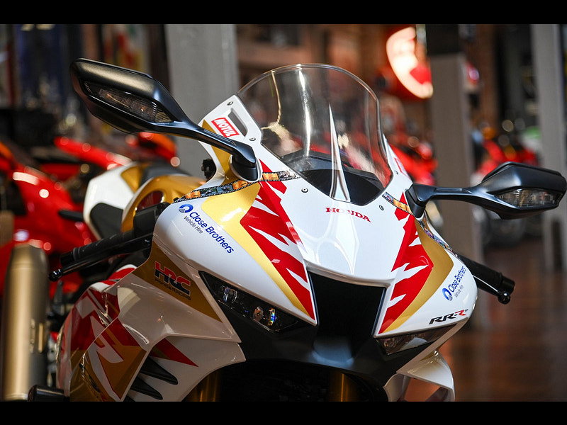 Honda Cbr1000rr fireblade sp John McGuiness 100th TT Race Start Replica No.17 0dr Manual 2026