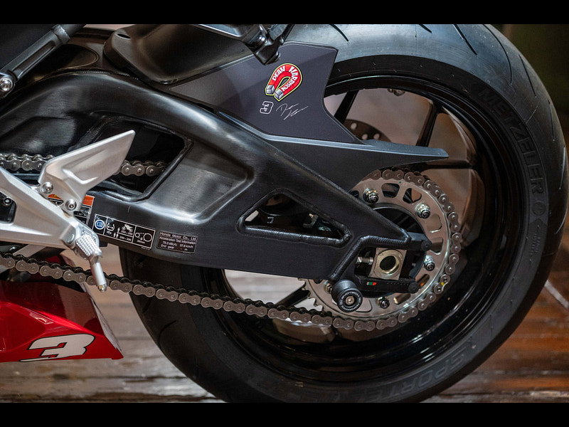 Honda CBR1000RR-R Fireblade SP *Dean Harrison - No 9 of 12 Produced Worldwide* 0dr Manual 2026