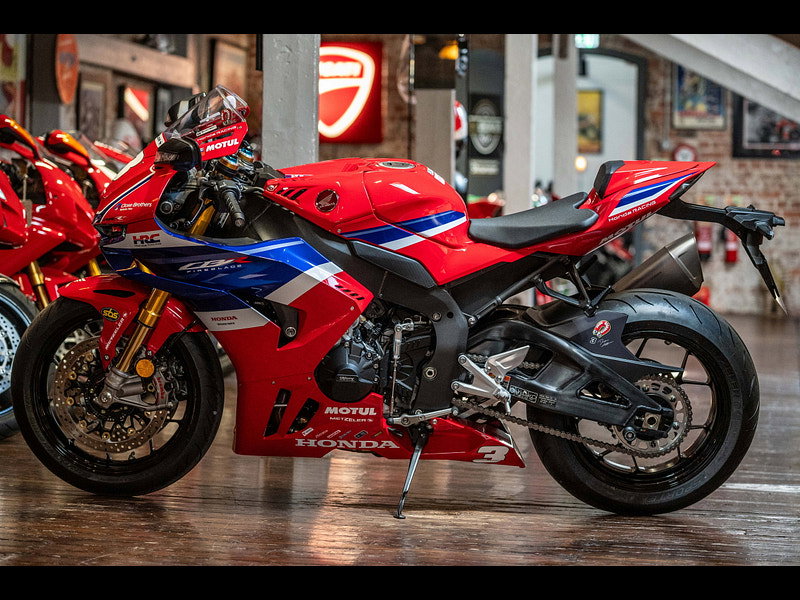 Honda CBR1000RR-R Fireblade SP *Dean Harrison - No 9 of 12 Produced Worldwide* 0dr Manual 2026