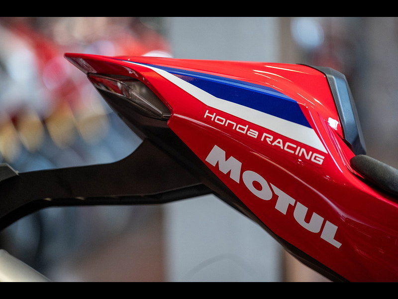 Honda CBR1000RR-R Fireblade SP *Dean Harrison - No 9 of 12 Produced Worldwide* 0dr Manual 2026