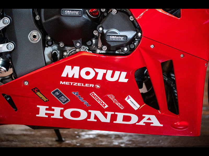 Honda CBR1000RR-R Fireblade SP *Dean Harrison - No 9 of 12 Produced Worldwide* 0dr Manual 2026