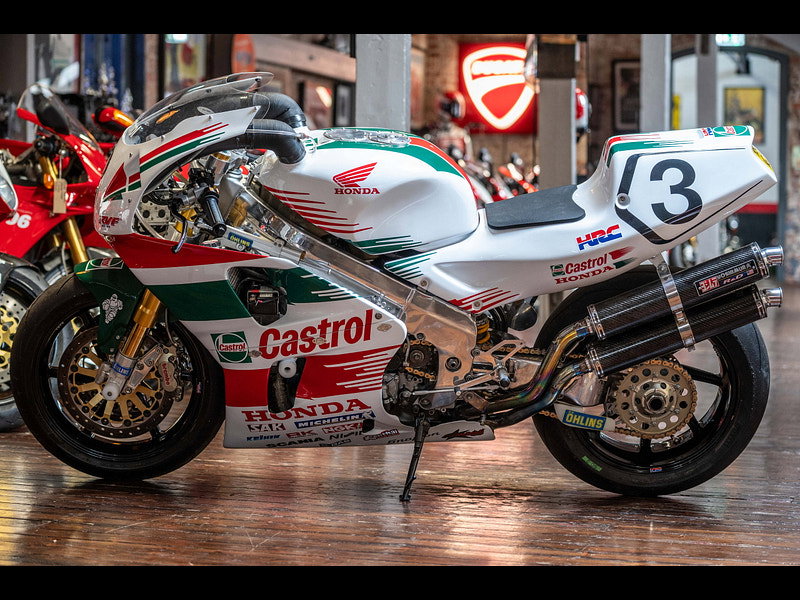 Honda RVF750 RC45 - "Simply The Best" 0dr Manual 2026