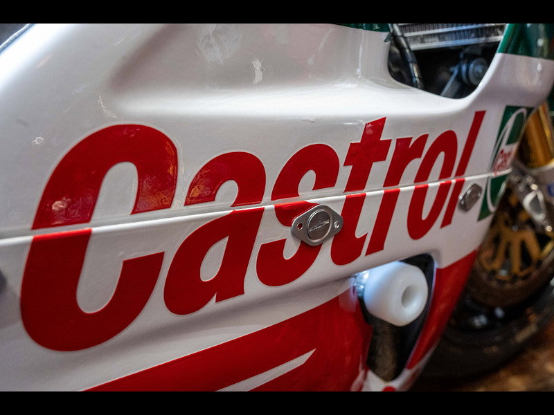 Honda RVF750 RC45 - "Simply The Best" 0dr Manual 2026
