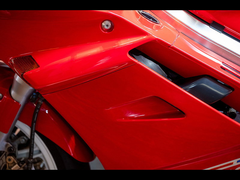 Honda VFR750 *One Owner - Just 3,886 Miles From New* 0dr  2026