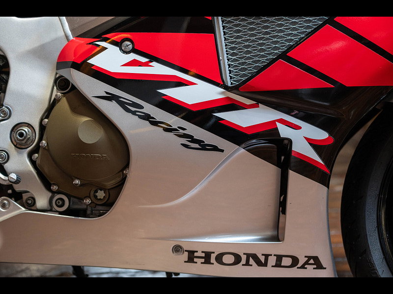 Honda Vtr 1000 1000 SP-2  0dr Manual 2026