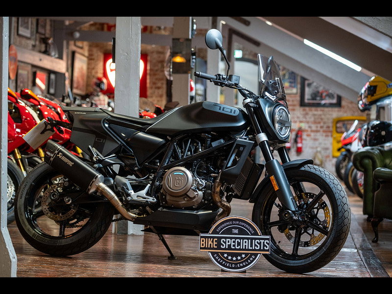 HUSQVARNA Svartpilen 701 *Akrapovic Exhaust - Low Mileage* 0dr Manual 2026