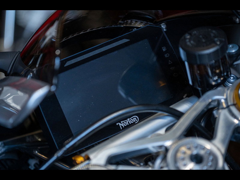 Norton V4 sv 1200 *PDI Miles* 0dr Manual 2026