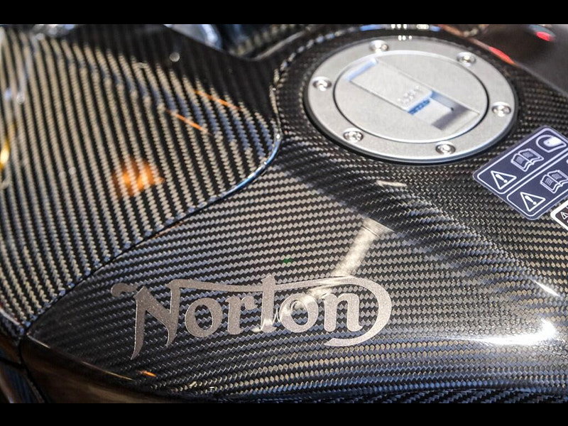 Norton V4 sv Norton V4 SV *Carbon* 0dr Manual 2026