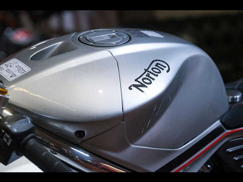 Norton V4 sv V4 SV Manx Silver Delivery Miles 0dr Manual 2026