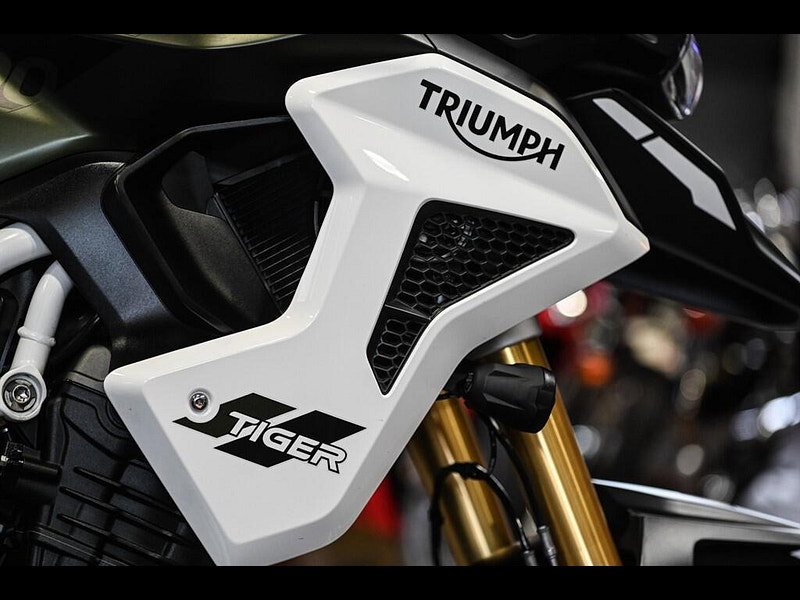 Triumph Tiger 1200 *Panniers - LeoVince End Can - Finance Available* 0dr Manual 2026