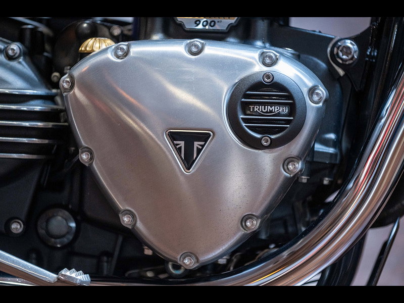 Triumph Bonneville T100 *Stunning Example* 0dr Manual 2026