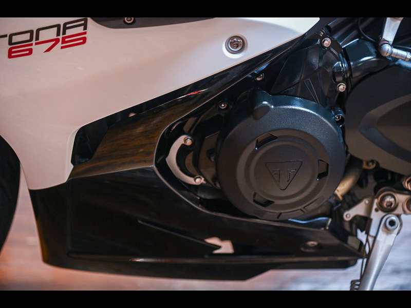 Triumph Daytona 675 *Arrow End Can - Stunning*  0dr Manual 2026