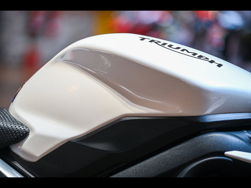 Triumph Daytona 675 *Arrow End Can - Stunning*  0dr Manual 2026