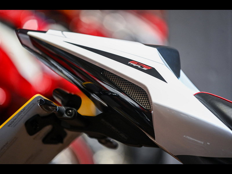 Triumph Daytona 675 *Arrow End Can - Stunning*  0dr Manual 2026