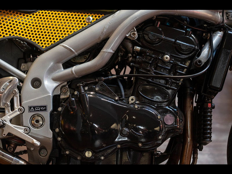 Triumph Daytona 955 Marling Cafe Racer 0dr Manual 2026