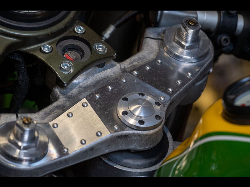 Triumph Daytona 955 Marling Cafe Racer 0dr Manual 2026