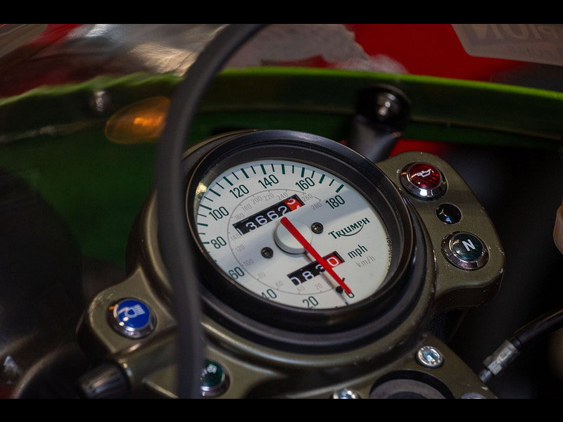 Triumph Daytona 955 Marling Cafe Racer 0dr Manual 2026