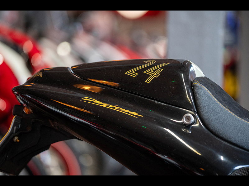 Triumph Daytona T595 Daytona T595 Classic Custom 0dr 2026