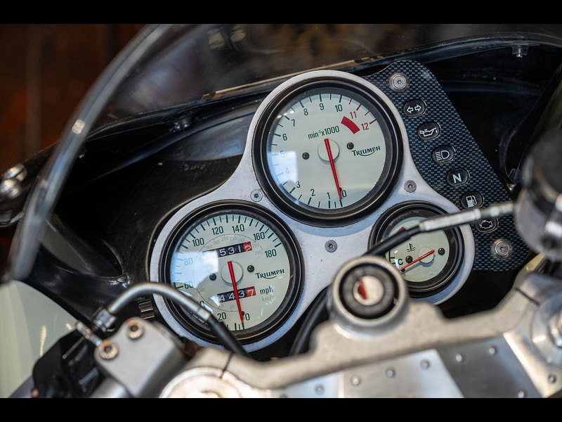 Triumph Daytona T595 Daytona T595 Classic Custom 0dr 2026