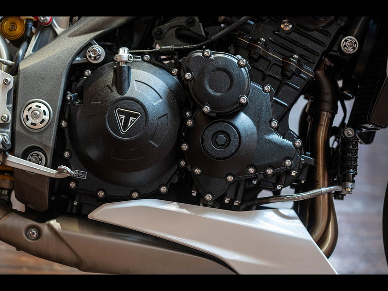 Triumph Speed Triple 1050 *Low Mileage - Stunning Example* 0dr Manual 2026