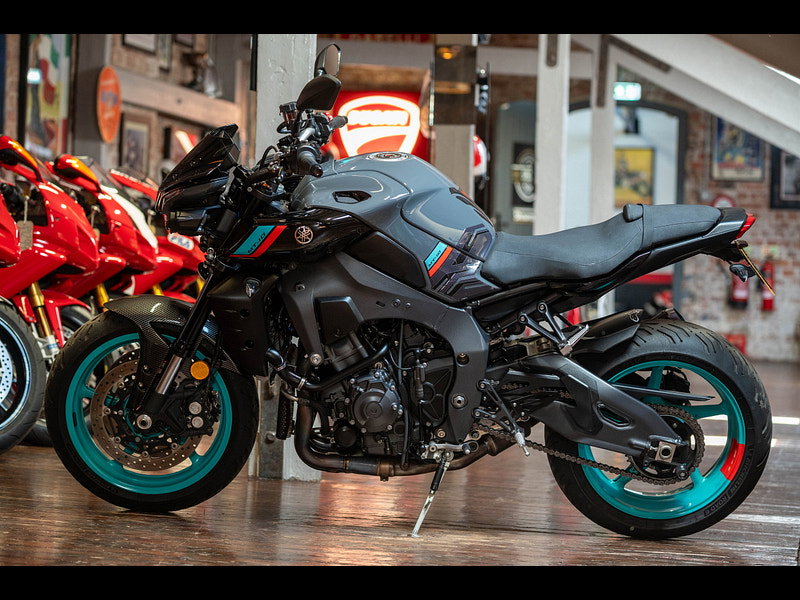 Yamaha MT-10 *Stunning Example* 0dr Manual 2026