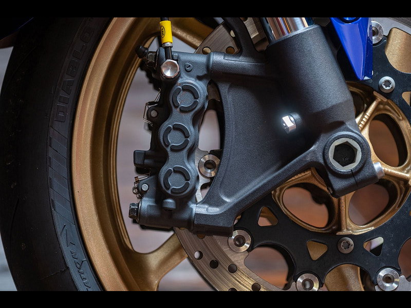 Yamaha R1 *Full Akrapovic Exhaust - Low Mileage* 0dr Manual 2026