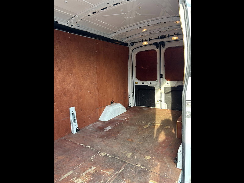 Ford Transit 2.0 350 EcoBlue Leader Panel Van 5dr Diesel Manual RWD L3 H2 Euro 6 (s/s) (130 ps)