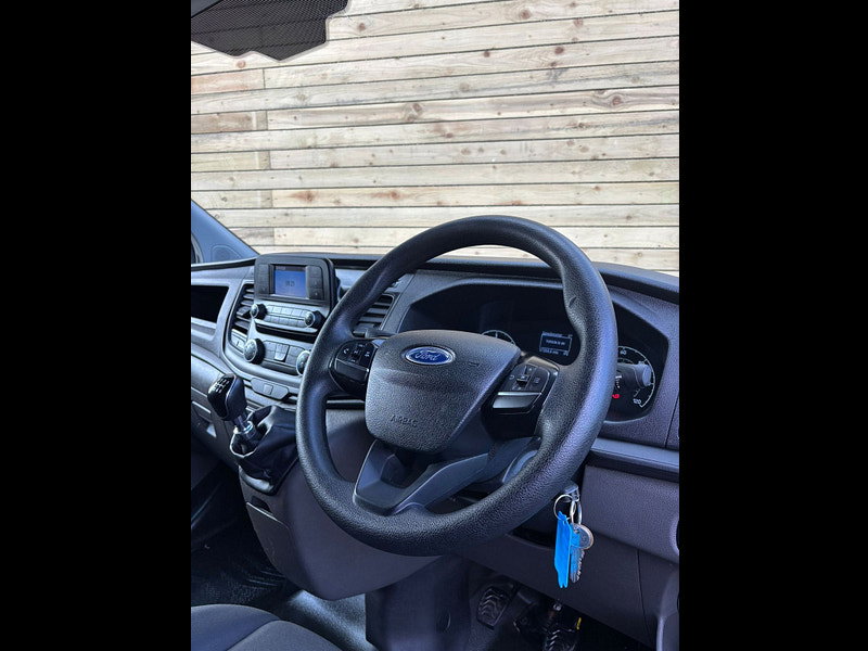 Ford Transit Custom 2.0 300 EcoBlue Leader Panel Van 5dr Diesel Manual L2 H2 Euro 6 (s/s) (130 ps)