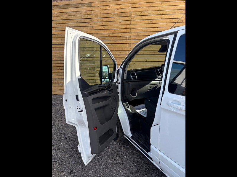 Ford Transit Custom 2.0 300 EcoBlue Limited Crew Van Double Cab 5dr Diesel Manual L1 H1 Euro 6 (s/s) (130 ps)