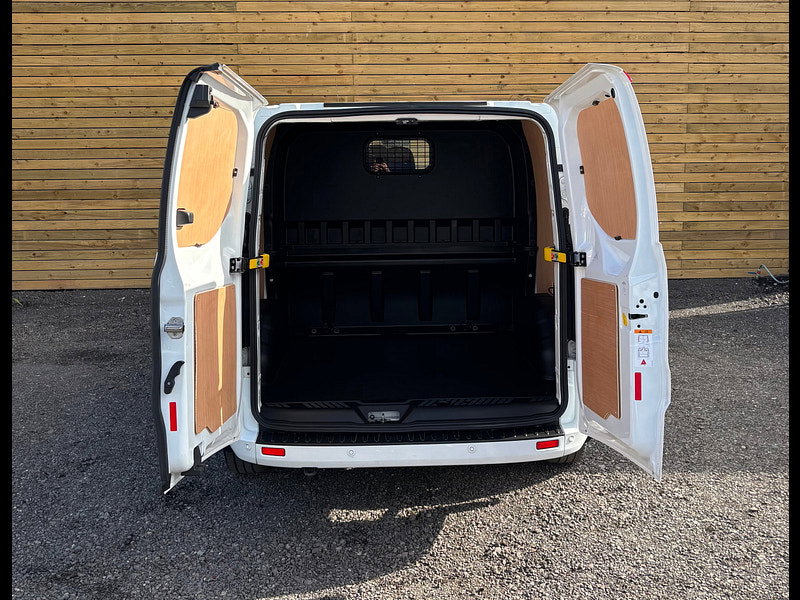 Ford Transit Custom 2.0 300 EcoBlue Limited Crew Van Double Cab 5dr Diesel Manual L1 H1 Euro 6 (s/s) (130 ps)