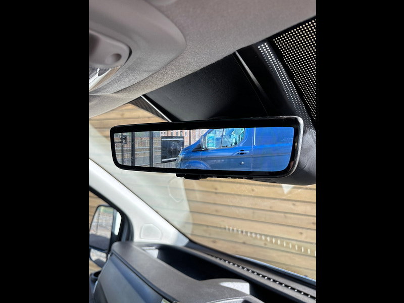 Ford Transit Custom 2.0 300 EcoBlue Limited Crew Van Double Cab 5dr Diesel Manual L1 H1 Euro 6 (s/s) (130 ps)