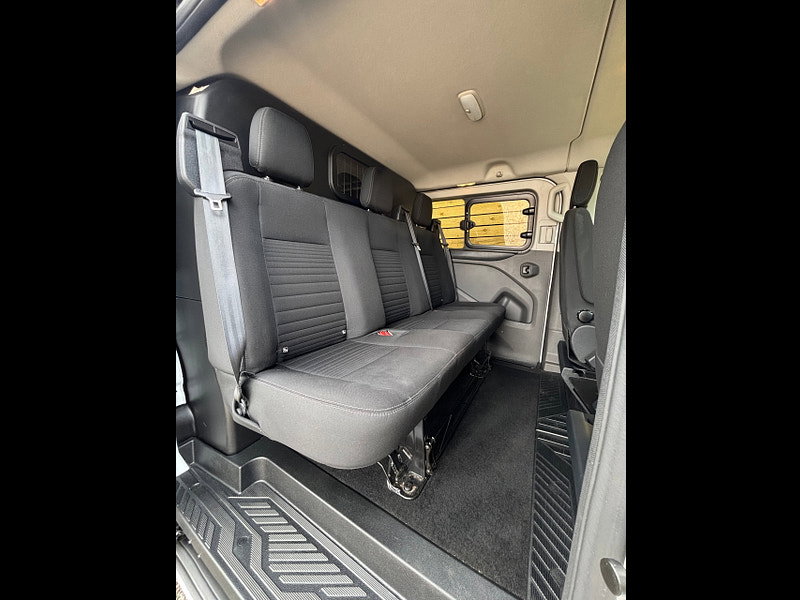 Ford Transit Custom 2.0 300 EcoBlue Limited Crew Van Double Cab 5dr Diesel Manual L2 H1 Euro 6 (s/s) (130 ps)