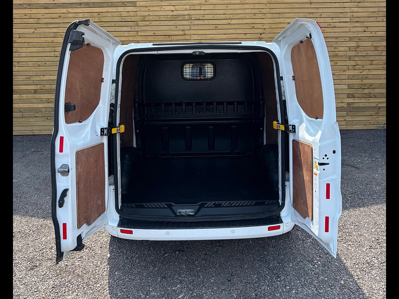 Ford Transit Custom 2.0 300 EcoBlue Limited Crew Van Double Cab 5dr Diesel Manual L2 H1 Euro 6 (s/s) (130 ps)