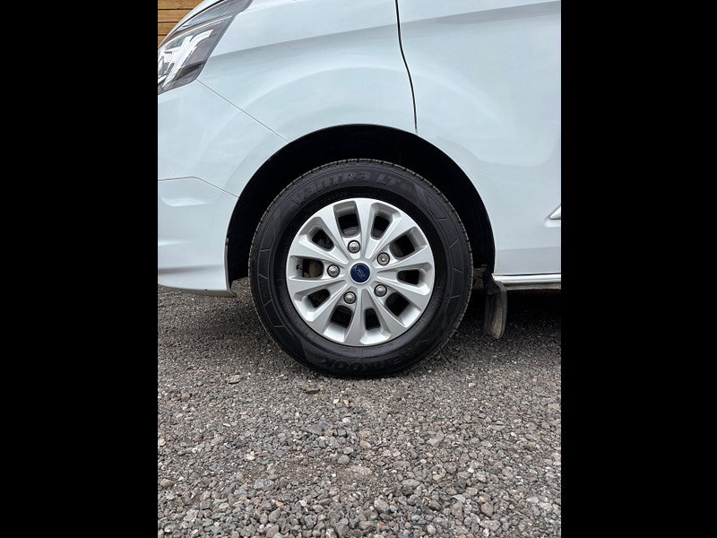 Ford Transit Custom 2.0 300 EcoBlue Limited Crew Van Double Cab 5dr Diesel Manual L2 H1 Euro 6 (s/s) (130 ps)