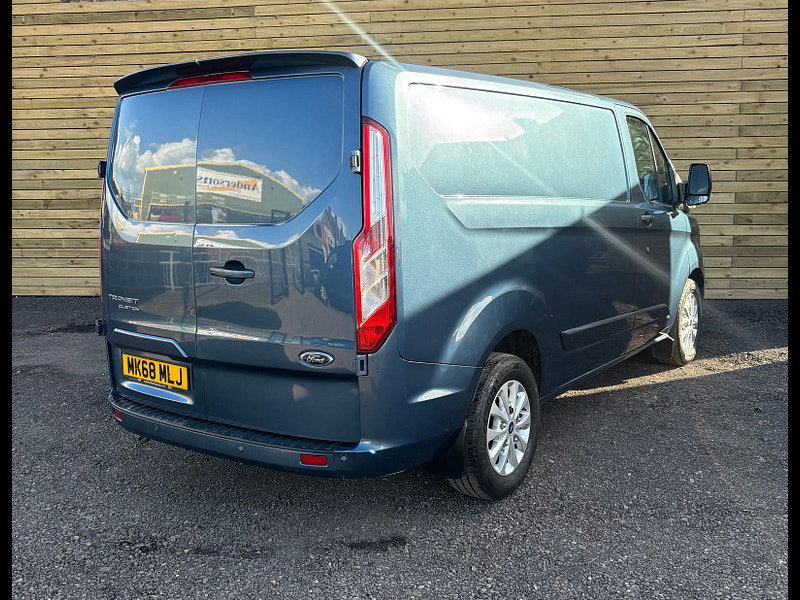 Ford Transit Custom 2.0 300 EcoBlue Limited Panel Van 5dr Diesel Manual L1 H1 Euro 6 (130 ps)