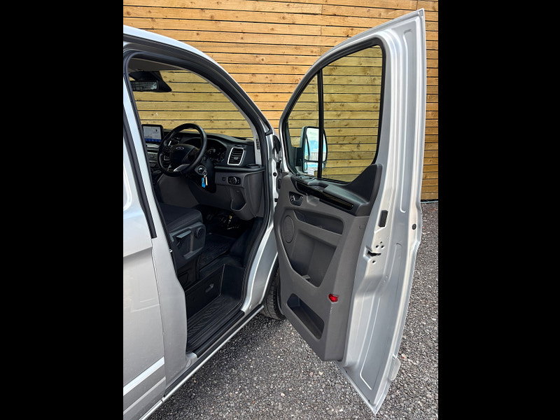 Ford Transit Custom 2.0 300 EcoBlue Limited Panel Van 5dr Diesel Manual L2 H1 Euro 6 (s/s) (130 ps)