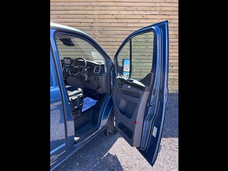 Ford Transit Custom 2.0 300 EcoBlue Limited Panel Van 5dr Diesel Auto L1 H1 Euro 6 (s/s) (130 ps)