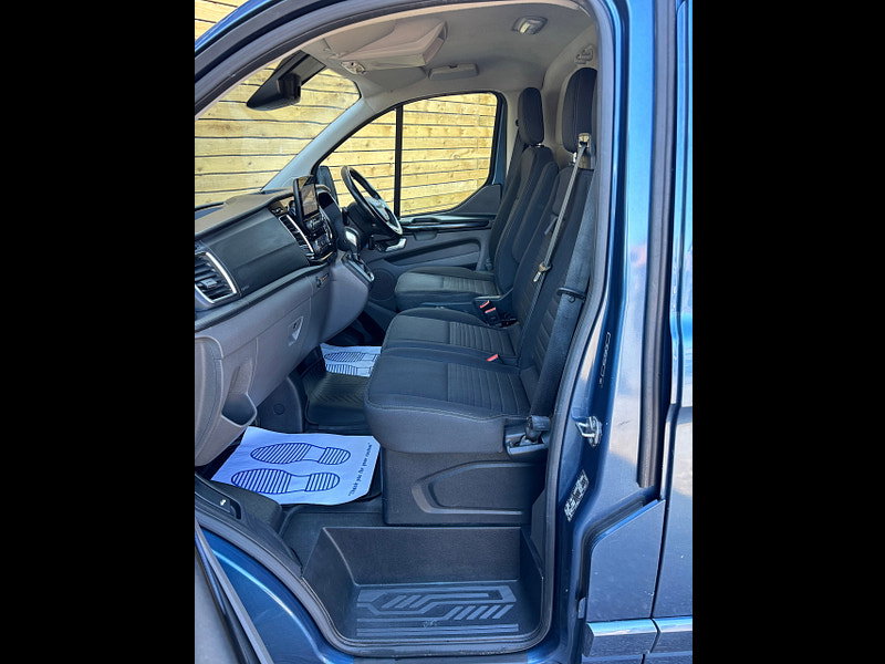 Ford Transit Custom 2.0 300 EcoBlue Limited Panel Van 5dr Diesel Auto L1 H1 Euro 6 (s/s) (130 ps)